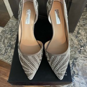 New sz10M pumps, heel height 4 inches, Cinderella shoes…..